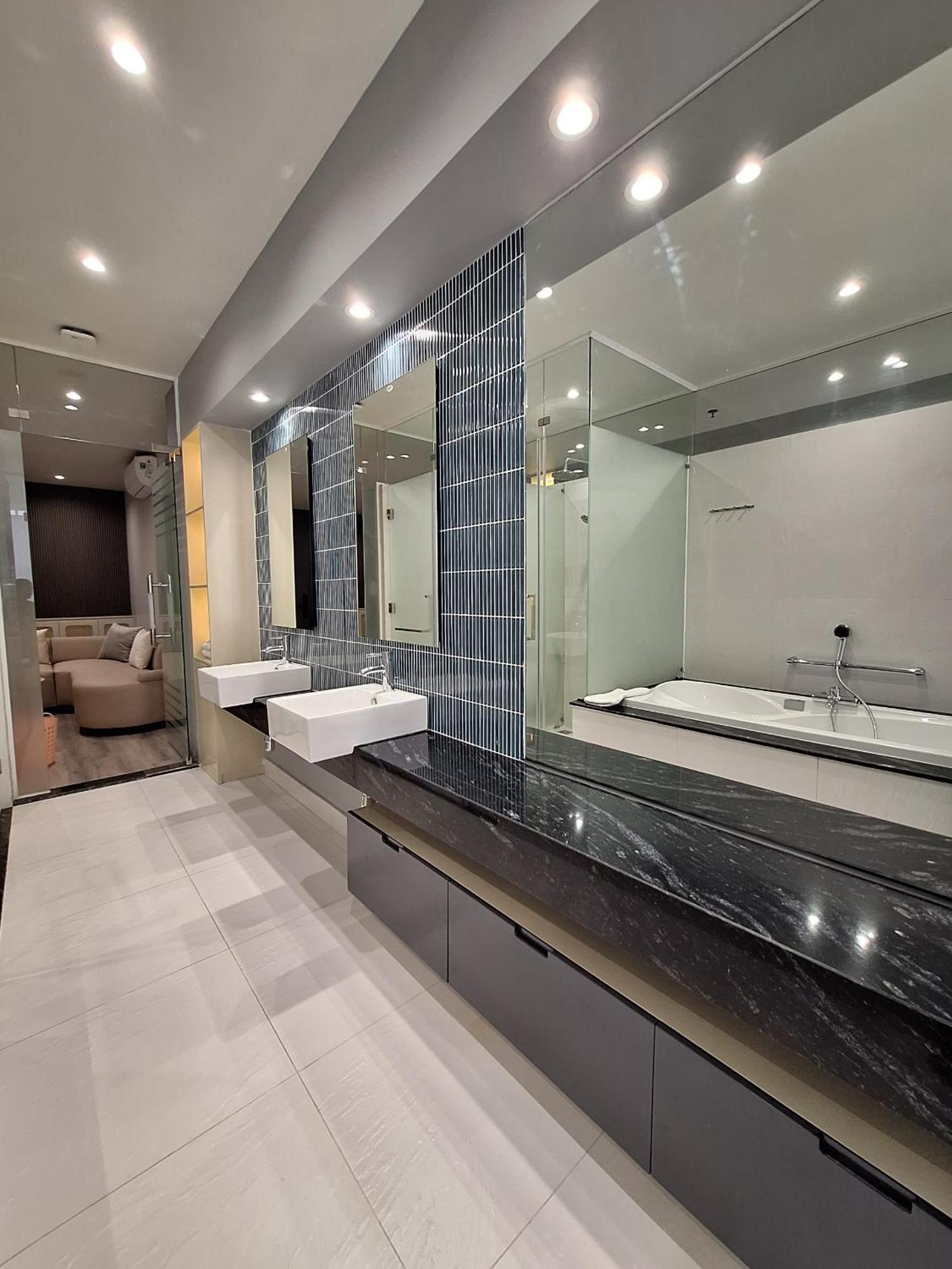 Mcgallery Art - Lucky Residence Suite'S & Apartments Cidade de Ho Chi Minh Exterior foto