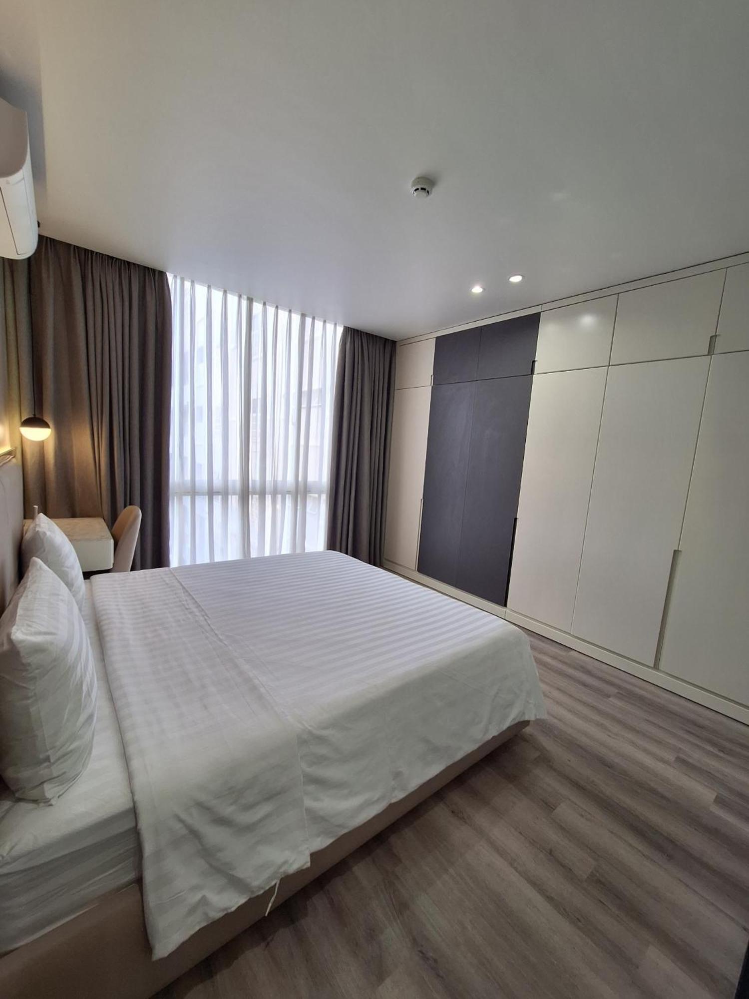 Mcgallery Art - Lucky Residence Suite'S & Apartments Cidade de Ho Chi Minh Exterior foto